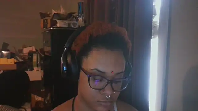 Snapshot of nickytheehawtie chatting on 6, 2, 2026 nickytheehawtie online show from 6, 2, 2026