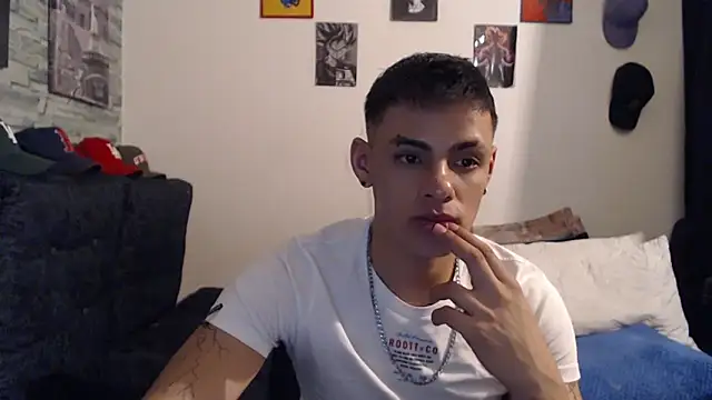 Snapshot of danilohot_19 chatting on 16, 12, 2024 danilohot 19 online show from 16, 12, 2024