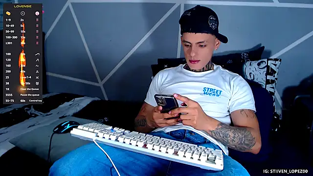 Snapshot of danilohot_19 chatting on 14, 9, 2025 danilohot 19 online show from 14, 9, 2025