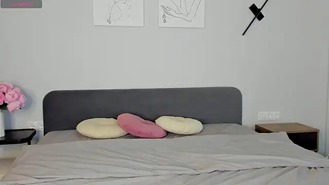 miss emily  online show from 4, 3, 2026