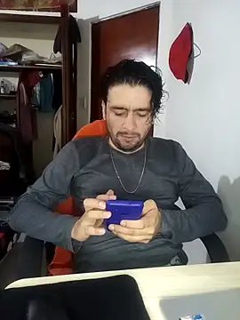 Snapshot of real_life_ chatting on 9, 11, 2025 real life online show from 9, 11, 2025