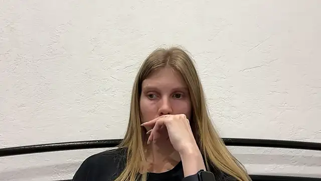 MaryMiton online show from 13, 3, 2026