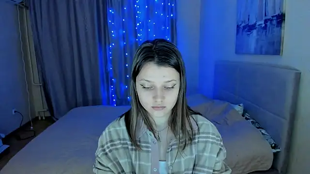 Snapshot of SoniNesti chatting on 10, 12, 2024 SoniNesti online show from 10, 12, 2024