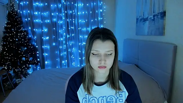 Snapshot of SoniNesti chatting on 9, 1, 2025 SoniNesti online show from 9, 1, 2025