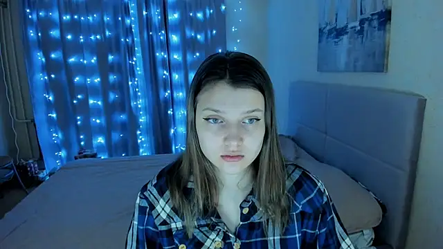 Snapshot of SoniNesti chatting on 28, 1, 2025 SoniNesti online show from 28, 1, 2025