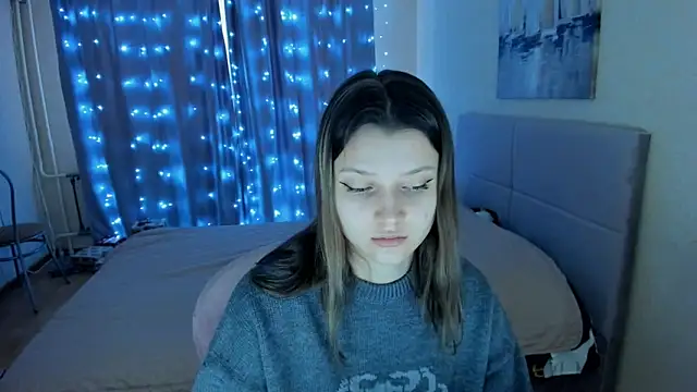 Snapshot of SoniNesti chatting on 4, 2, 2025 SoniNesti online show from 4, 2, 2025