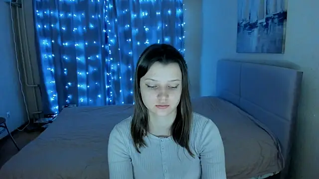 Snapshot of SoniNesti chatting on 12, 2, 2025 SoniNesti online show from 12, 2, 2025