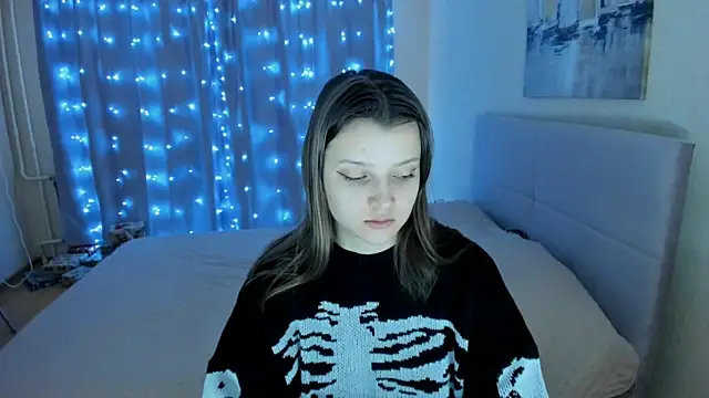 Snapshot of SoniNesti chatting on 13, 2, 2025 SoniNesti online show from 13, 2, 2025