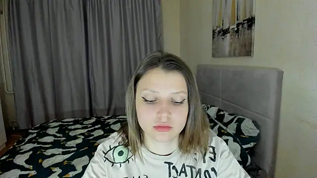 Snapshot of SoniNesti chatting on 16, 9, 2025 SoniNesti online show from 16, 9, 2025