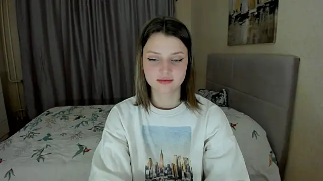 Snapshot of SoniNesti chatting on 4, 10, 2025 SoniNesti online show from 4, 10, 2025