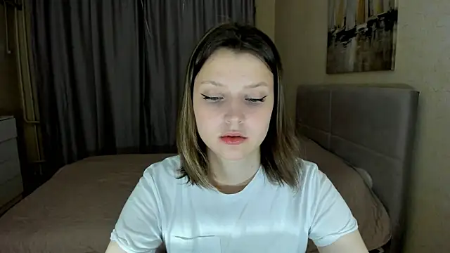 Snapshot of SoniNesti chatting on 22, 10, 2025 SoniNesti online show from 22, 10, 2025