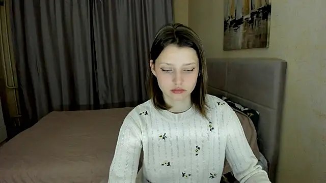 Snapshot of SoniNesti chatting on 28, 10, 2025 SoniNesti online show from 28, 10, 2025