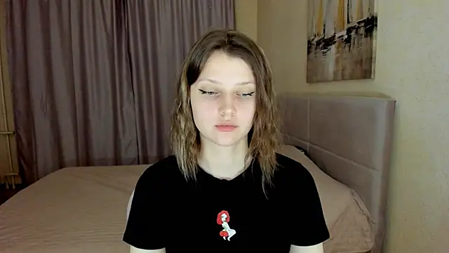 Snapshot of SoniNesti chatting on 8, 11, 2025 SoniNesti online show from 8, 11, 2025