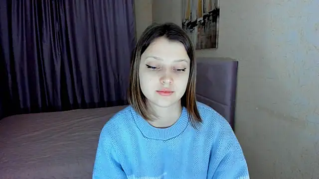 Snapshot of SoniNesti chatting on 4, 12, 2025 SoniNesti online show from 4, 12, 2025