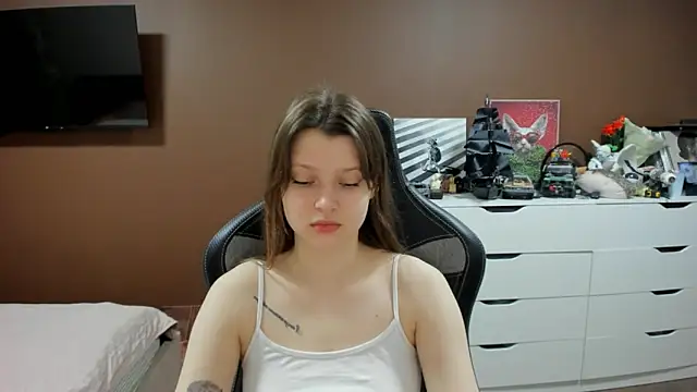 Snapshot of SoniNesti chatting on 30, 4, 2026 SoniNesti online show from 30, 4, 2026