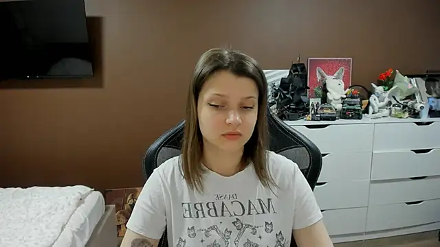 Snapshot of SoniNesti chatting on 16, 5, 2026 SoniNesti online show from 16, 5, 2026