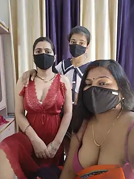 cutee  crazy online show from 23, 6, 2026