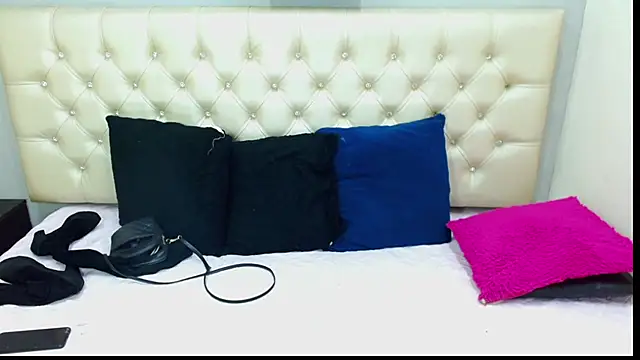 nomy 07 online show from 18, 4, 2026