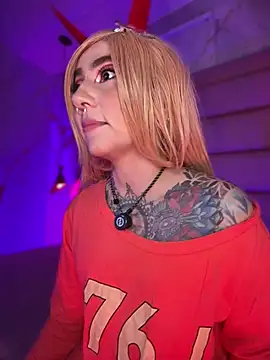 Snapshot of Evangelyne_1 chatting on 1, 2, 2026 Evangelyne 1 online show from 1, 2, 2026