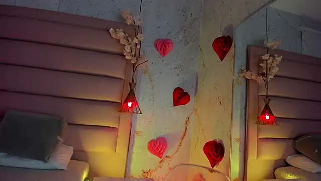 Snapshot of Evangelyne_1 chatting on 3, 3, 2026 Evangelyne 1 online show from 3, 3, 2026