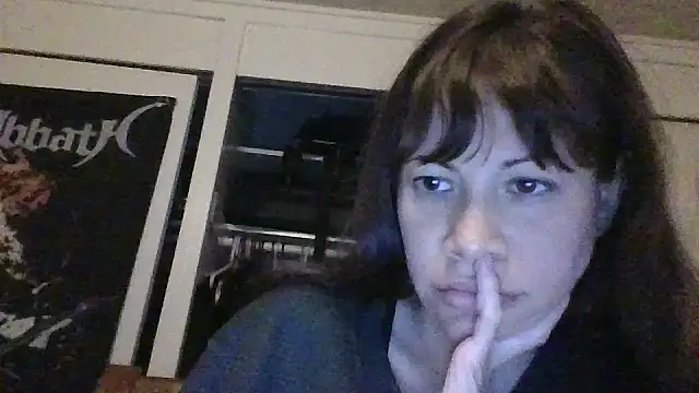 Snapshot of petitedoll29 chatting on 3, 12, 2024 petitedoll29 online show from 3, 12, 2024