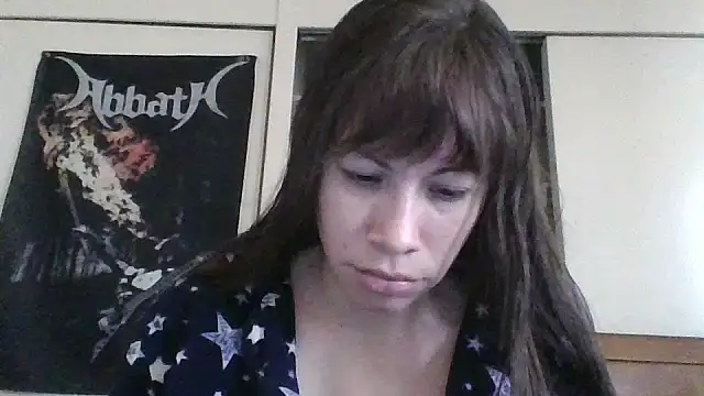 Snapshot of petitedoll29 chatting on 3, 12, 2024 petitedoll29 online show from 3, 12, 2024
