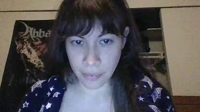 Snapshot of petitedoll29 chatting on 4, 12, 2024 petitedoll29 online show from 4, 12, 2024