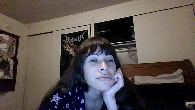Snapshot of petitedoll29 chatting on 6, 12, 2024 petitedoll29 online show from 6, 12, 2024