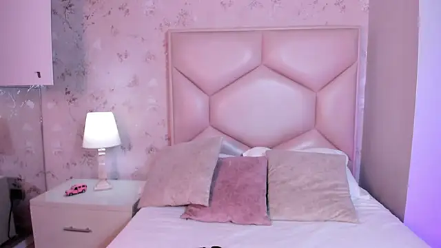 ambar sullivan online show from 29, 11, 2025