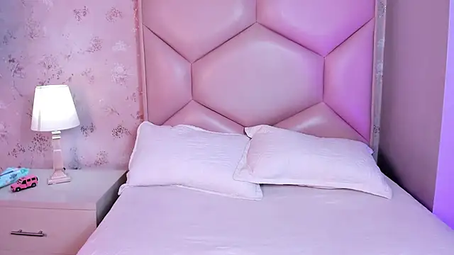 ambar sullivan online show from 30, 11, 2025