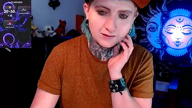 Marieblueeyes online show from 19, 3, 2025