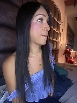 Snapshot of Ashly_Miller chatting on 12, 9, 2025 Ashly Miller online show from 12, 9, 2025