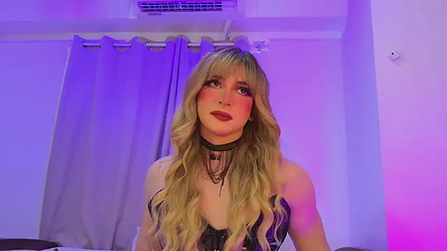 Snapshot of reginarose69 chatting on 7, 11, 2025 reginarose69 online show from 7, 11, 2025