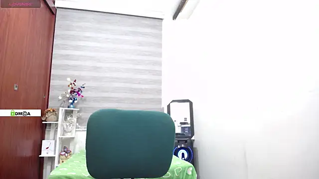 Tefanny Arias online show from 29, 1, 2025