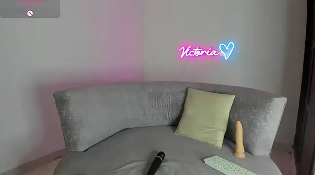 victoria 027 online show from 15, 2, 2025