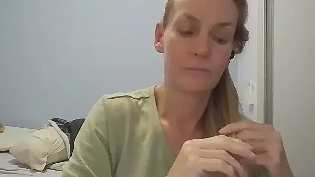 Annylove1 online show from 23, 4, 2026