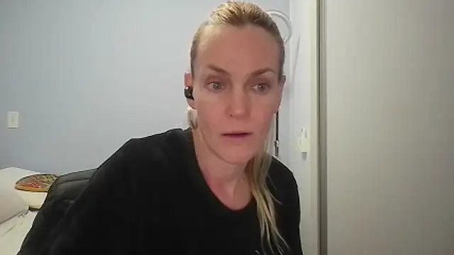 Snapshot of Annylove1 chatting on 3, 6, 2026 Annylove1 online show from 3, 6, 2026