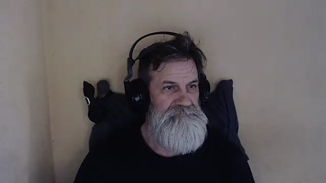 Snapshot of AlexNudo chatting on 29, 4, 2026 AlexNudo online show from 29, 4, 2026