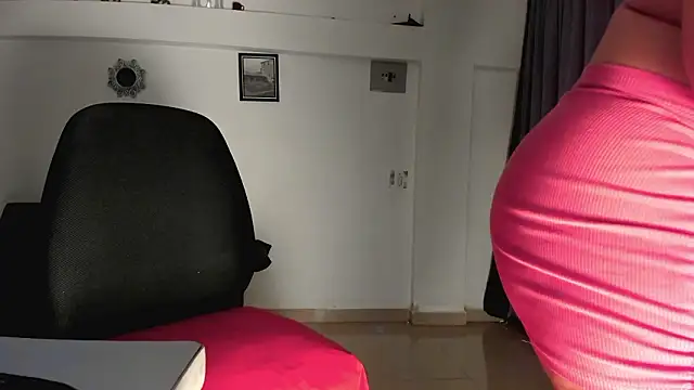 Sinthia Collins online show from 18, 3, 2026