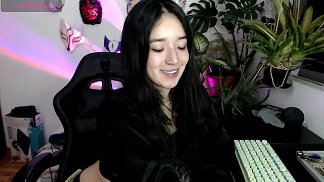 cat salo online show from 11, 11, 2025