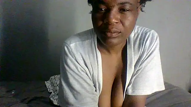 BeejayLoverxx online show from 10, 1, 2025