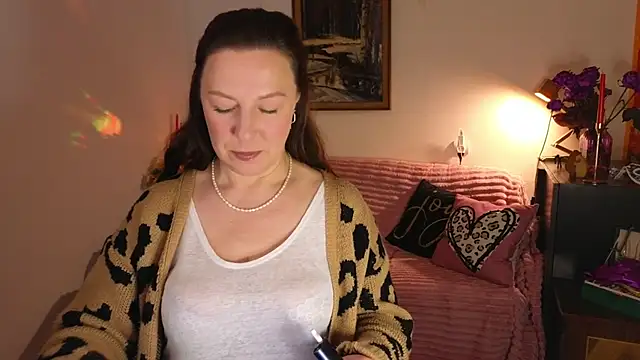 Snapshot of vanessawis_ chatting on 18, 4, 2026 vanessawis online show from 18, 4, 2026