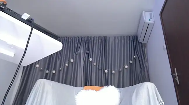 Babe Licious online show from 8, 1, 2025