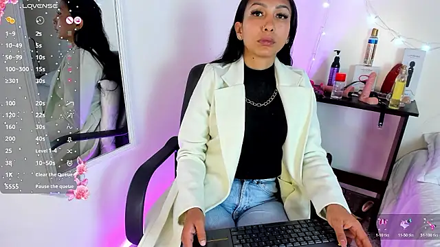 Tracy lambo online show from 15, 2, 2026