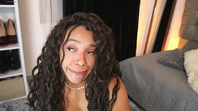 Valeriestyle online show from 6, 3, 2025