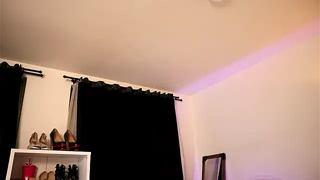 Valeriestyle online show from 16, 9, 2025