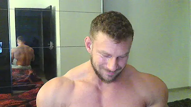 muscularkevin online show from 17, 12, 2024