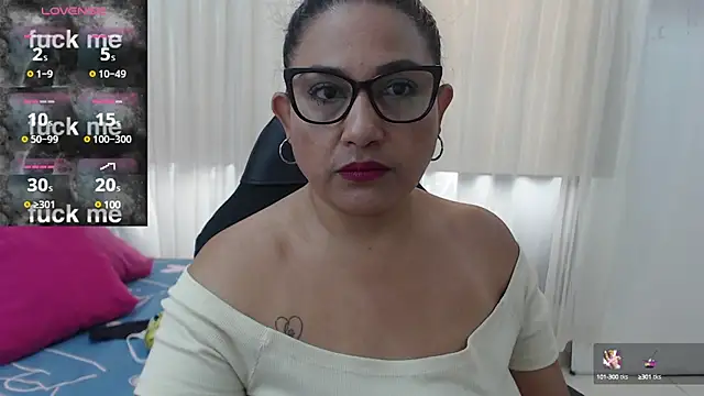 Snapshot of Katha_Marck chatting on 25, 1, 2025 Katha Marck online show from 25, 1, 2025