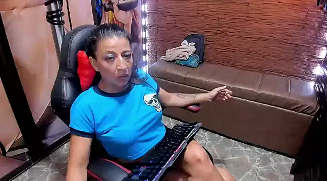 Snapshot of mature_sexi40 chatting on 18, 1, 2025 mature sexi40 online show from 18, 1, 2025