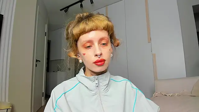 FlowerOfSin2001 online show from 13, 3, 2026